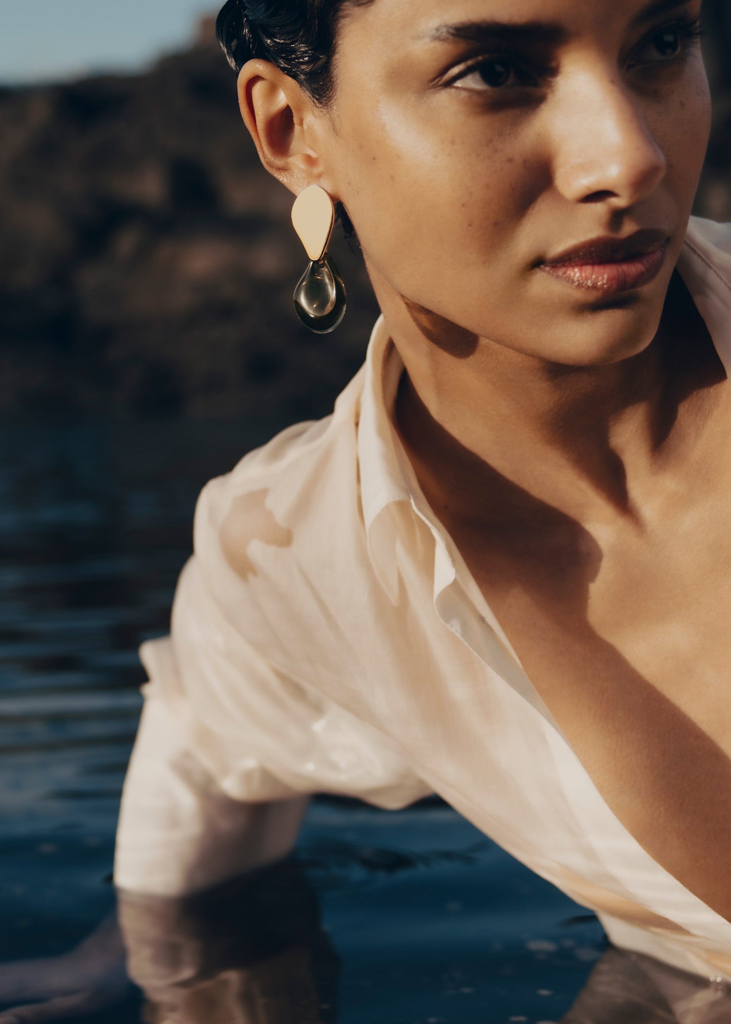 Naé Earrings - Smoked glass