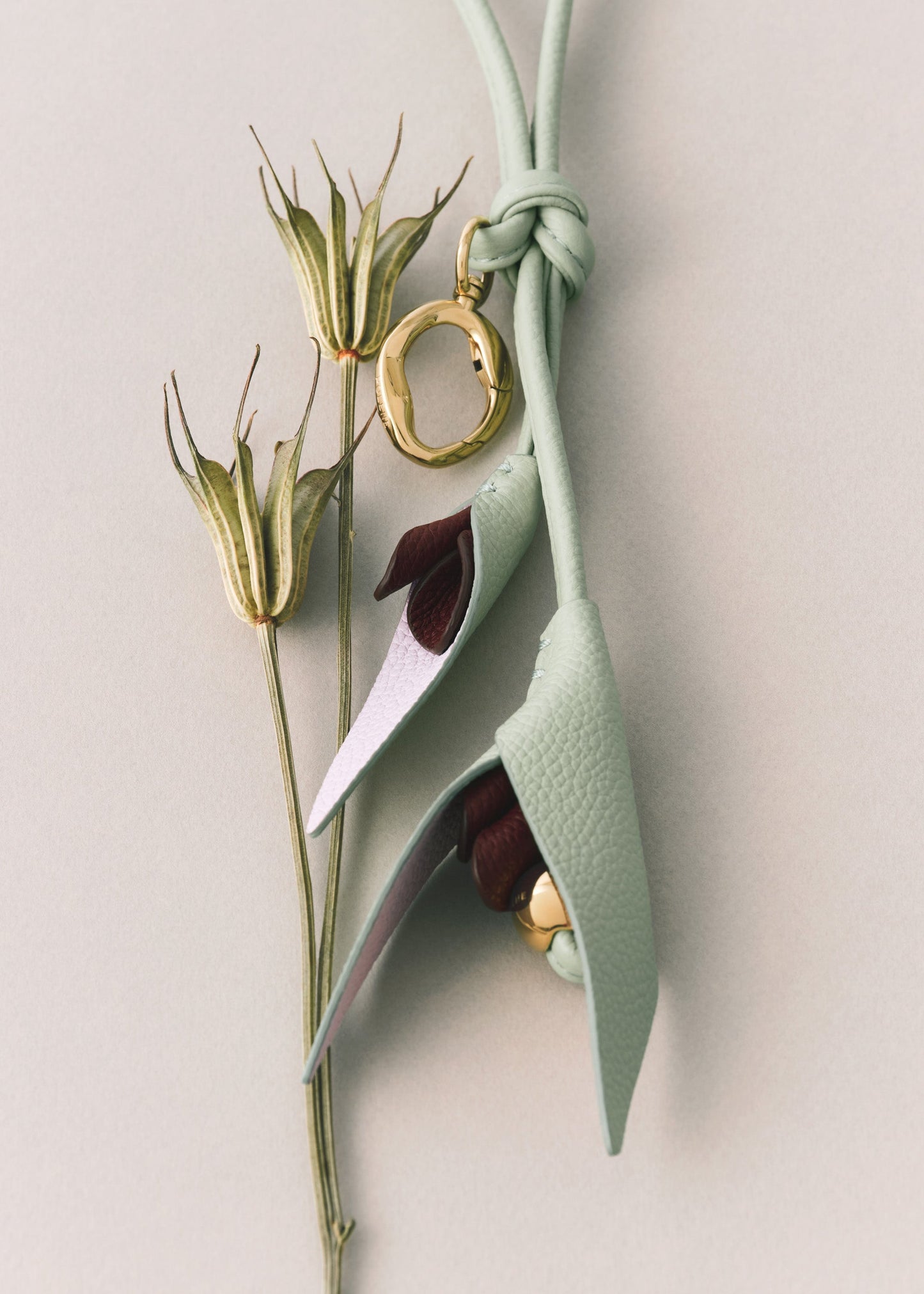 Charm Touka - Trio Black Cherry