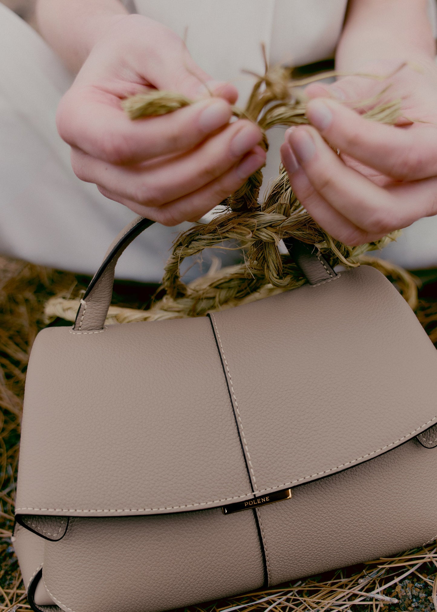 Mokki Mini - Textured Taupe