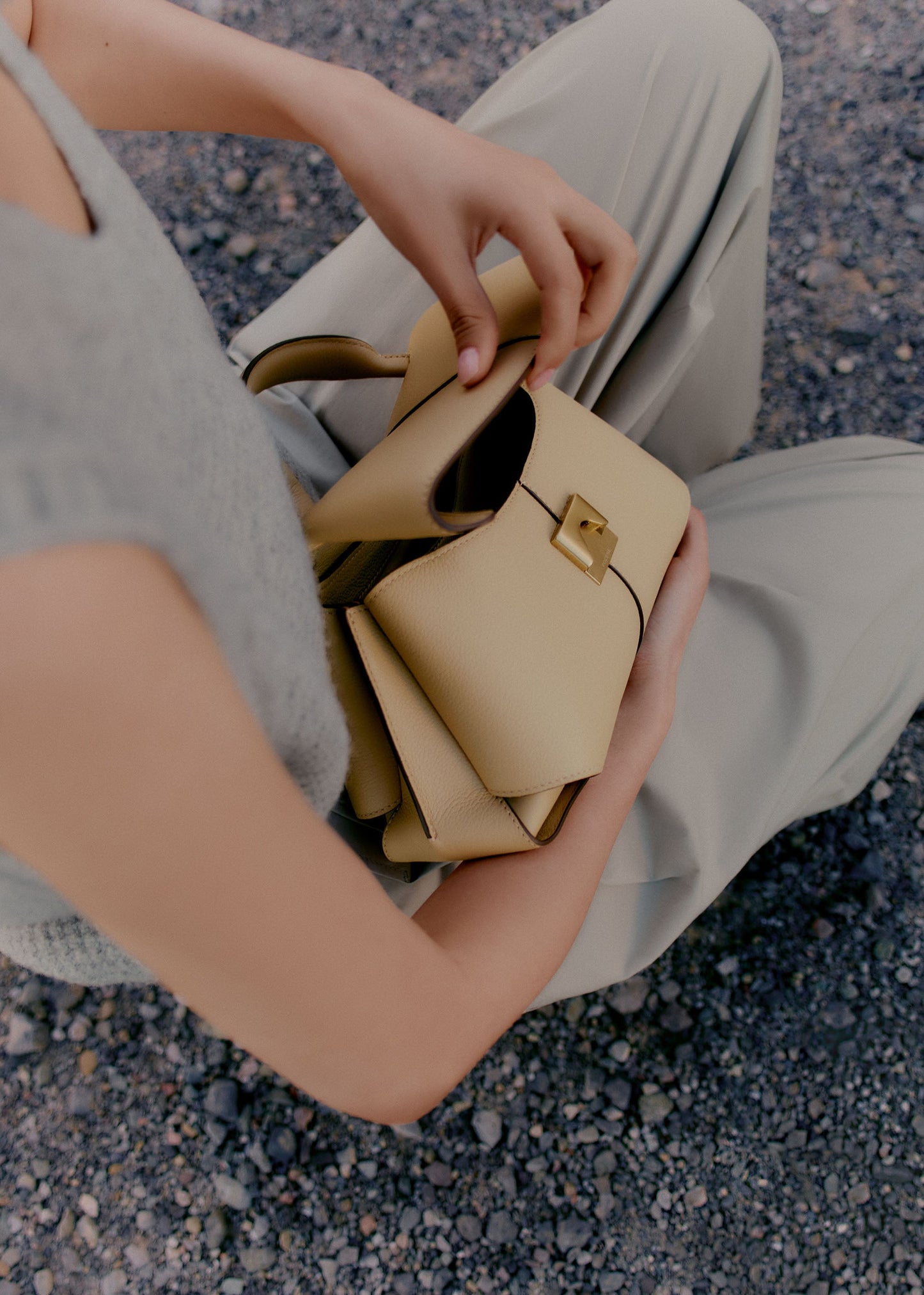 Mokki Mini - Textured Sand